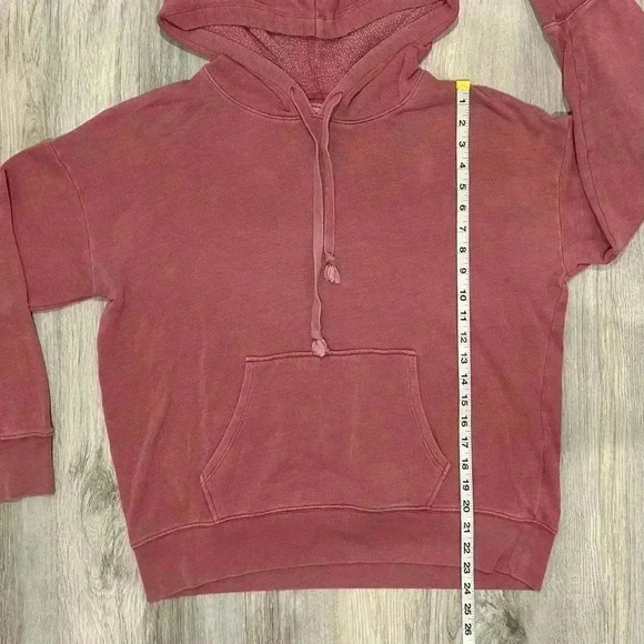 American Eagle Vintage Wash Red Hoodie Sweatshirt Pullover Hooded Size M - Picture 2 of 8